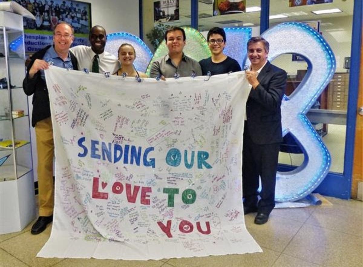 News small post card thumbnail