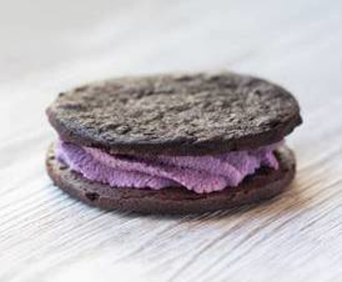 Choc O Pain French Bakery will be offering patrons a special chocolate cookie during Women’s History Month.