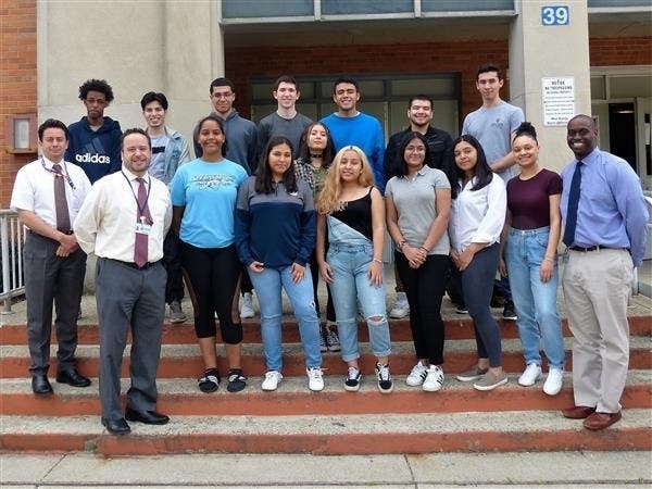 News small post card thumbnail