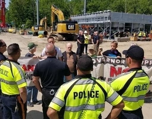 Activists protest at the Williams/Transco compressor station in Roseland, New Jersey on May 22, 2019.