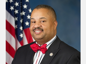 Rep. Donald Payne Jr. of the state’s 10th District will speak about the federal response to the COVID-19 crisis during a virtual town hall on April 30.