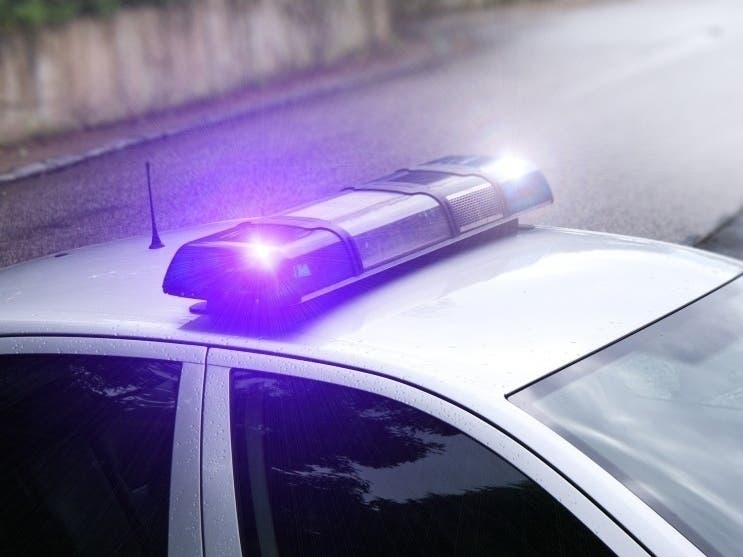 https://patch.com/img/cdn20/users/22844250/20200427/101000/styles/patch_image/public/general-policecarlights4-patch___27100703823.jpg