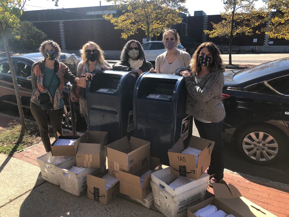 Bnai Keshet’s Big Senders, five organizers of the community’s successful letter-writing campaign to boost voter turnout in Florida. From left to right: Marian Golan, Deb Levy, Jessica Brater, Lisa Auslander and Maritza Guzman.