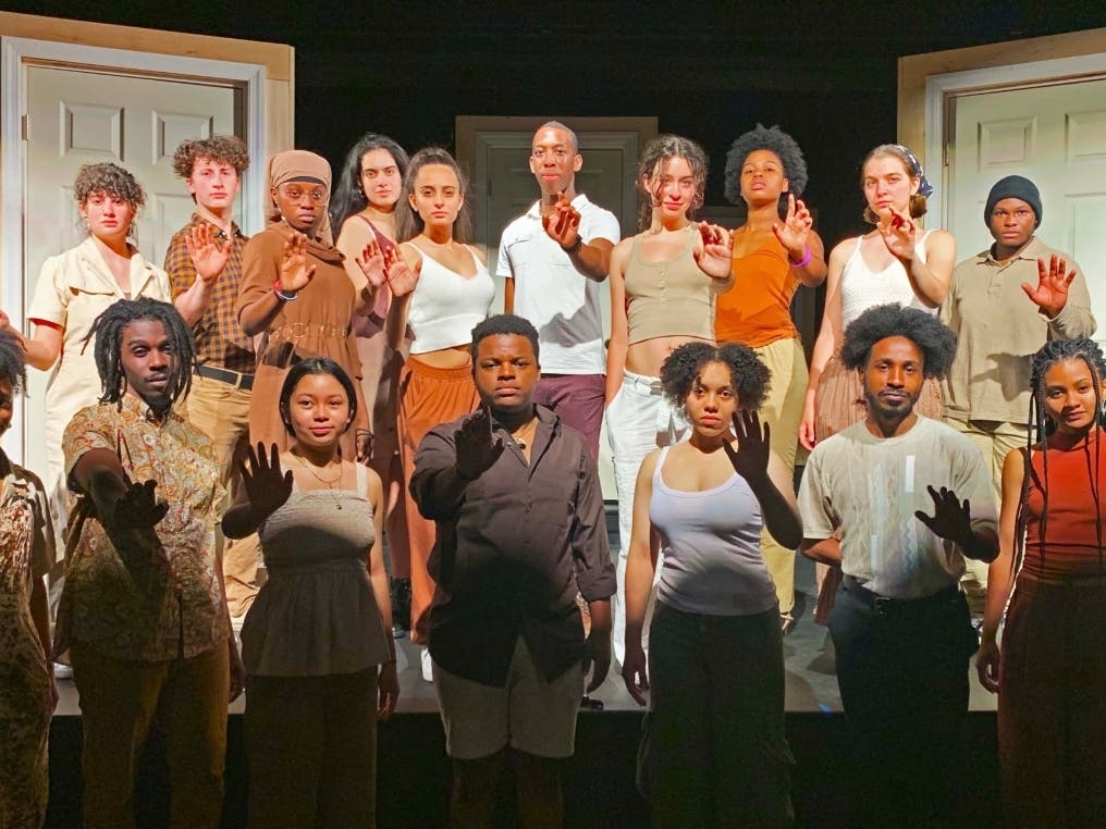 The Vanguard Theater Company will host the world premiere of “Walk in My Gravity,” an original song cycle, with a series of three shows in June.