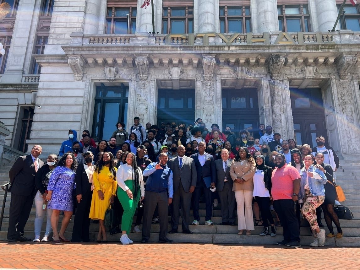 News small post card thumbnail