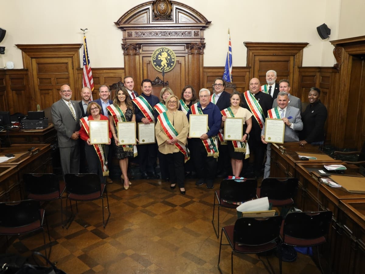 The 2022 Nutley-Belleville Columbus Day Parade and Italian Heritage Committee was among the awardees at this year's Italian Heritage Month Event, held by the Essex County Board of County Commissioners.