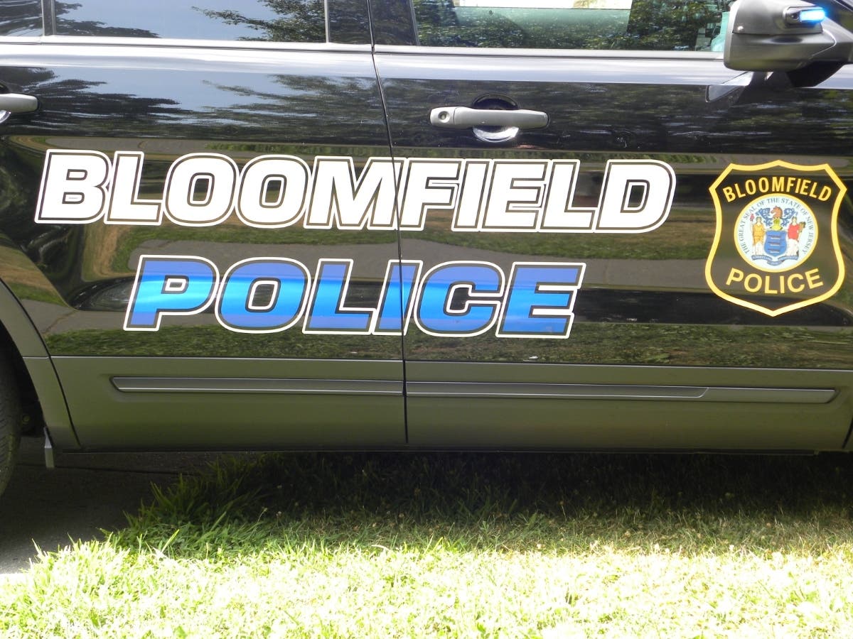 A Bloomfield resident reported that about $160,000 in expensive watches and cash were stolen during a home burglary last week, authorities said Tuesday.