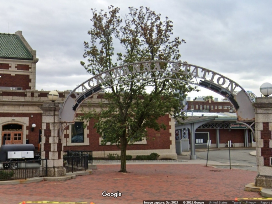 An online petition bashing one of Montclair’s most controversial development projects in years – Lackawanna Plaza – has gathered hundreds of signatures.