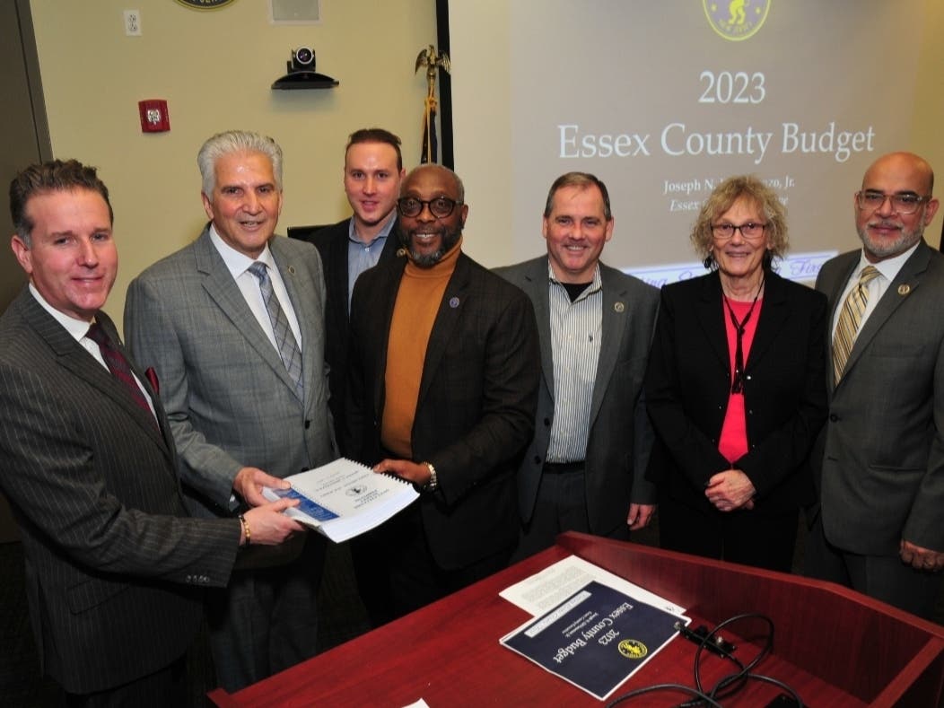 Essex County Executive Joseph DiVincenzo Jr. has presented an $885.4 million budget for 2023. Homeowners would see the county portion of their property taxes rise by about 1.5 percent under the proposed spending plan.