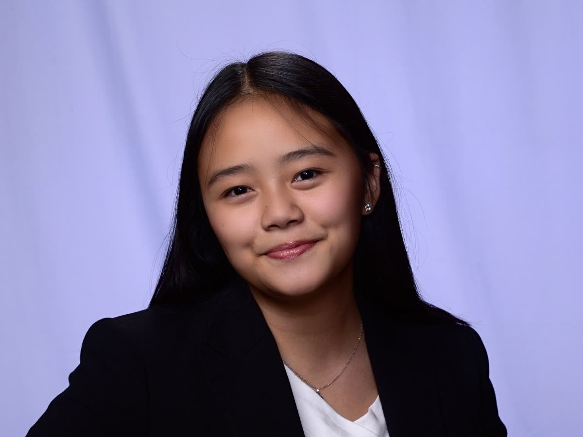 Serena Jade Lee, a senior at Montclair High School, and Anjali Krishnamurti, a senior at Somerville High School, will join U.S. senators Cory Booker and Robert Menendez at the 61st annual United States Senate Youth Program.
