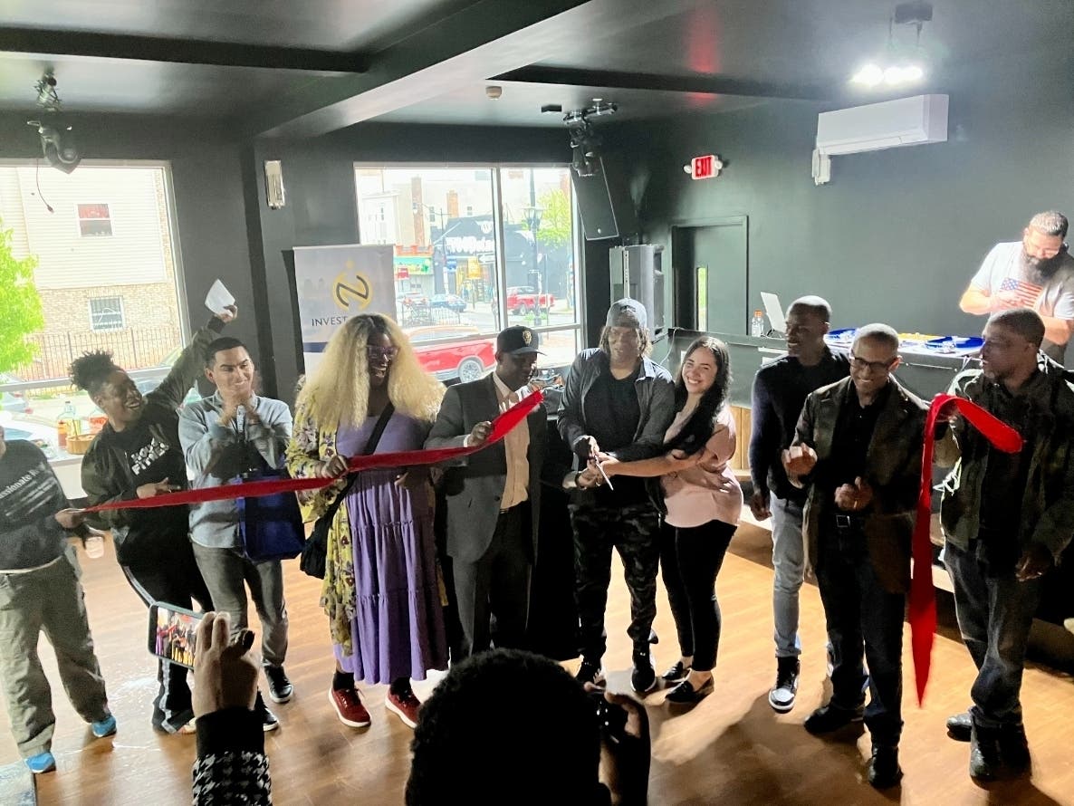 2 New Businesses Open In Newark At Thriving 'Arts Collective' Newark