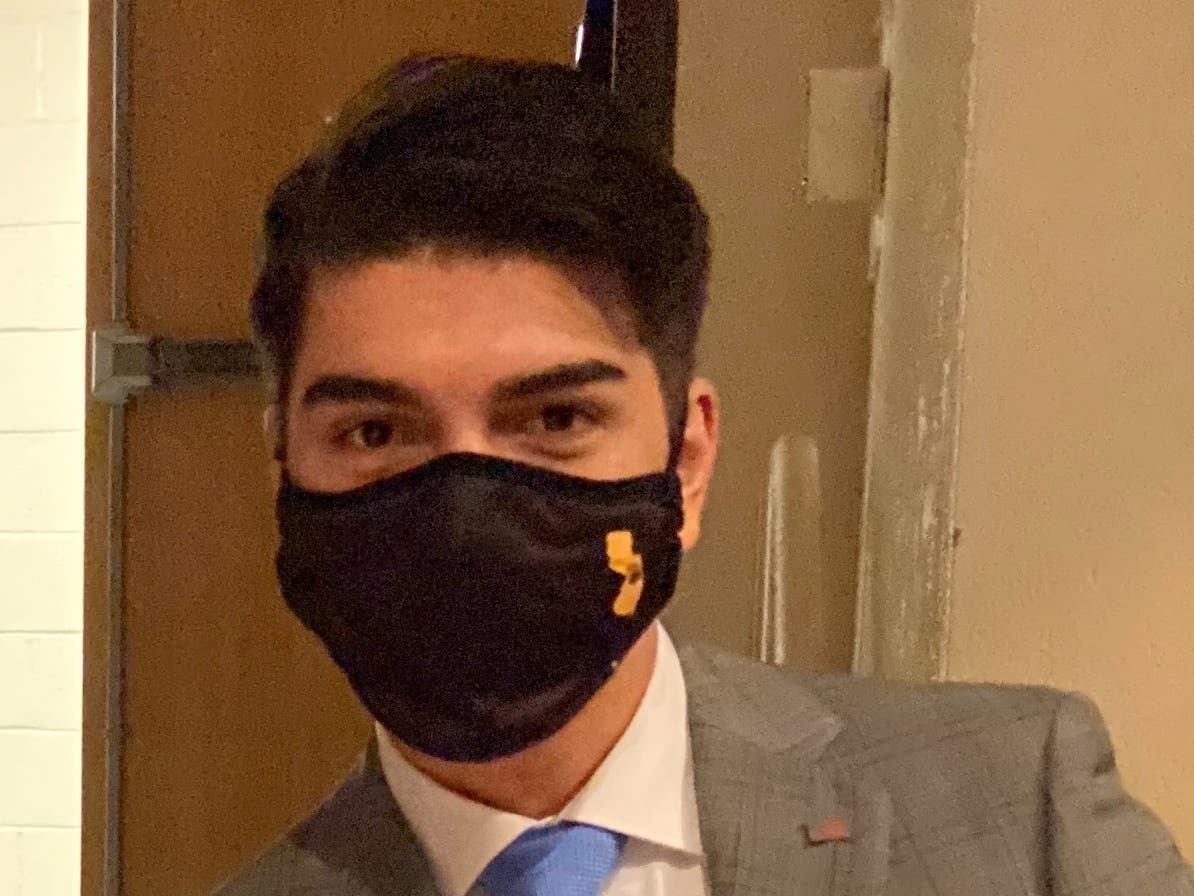 Belleville school board member Frank Velez announced last week that he isn’t seeking re-election in the 2023 general election.