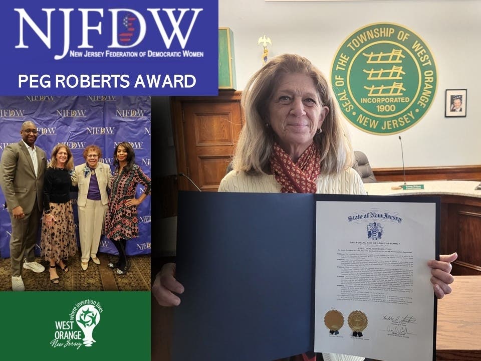 The New Jersey Federation of Democratic Women recently presented West Orange Mayor Susan McCartney with its “Peg Roberts Award.”