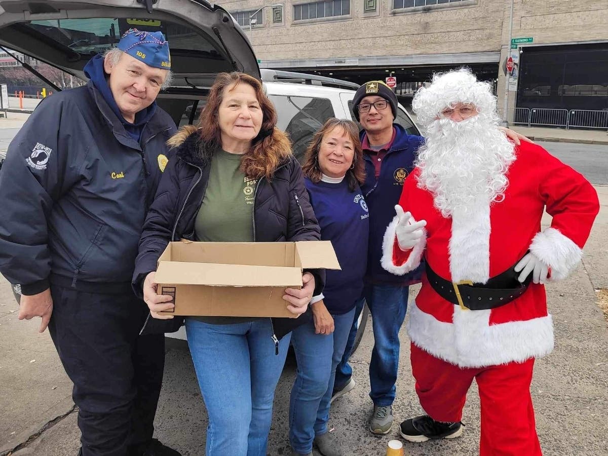 The American Legion Post 105 family of Belleville recently spent a Sunday morning handing out food, water, coats and treats to people experiencing homelessness near Newark Penn Station.