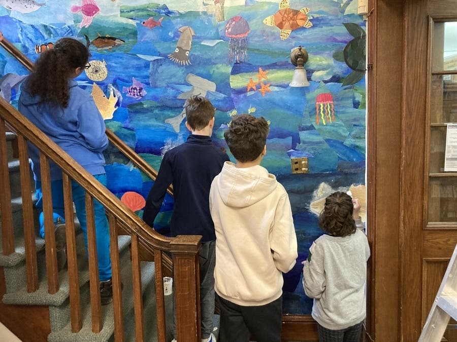 News small post card thumbnail