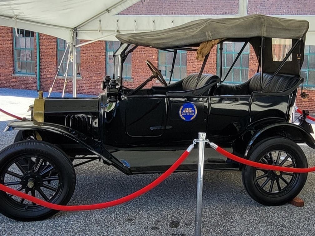 On Wednesday, hundreds of people gathered for an unveiling ceremony at Thomas Edison National Historical Park in West Orange, NJ to catch a glimpse of a historic 1913 Model T Ford as part of an event hosted by the New Jersey Hall of Fame.