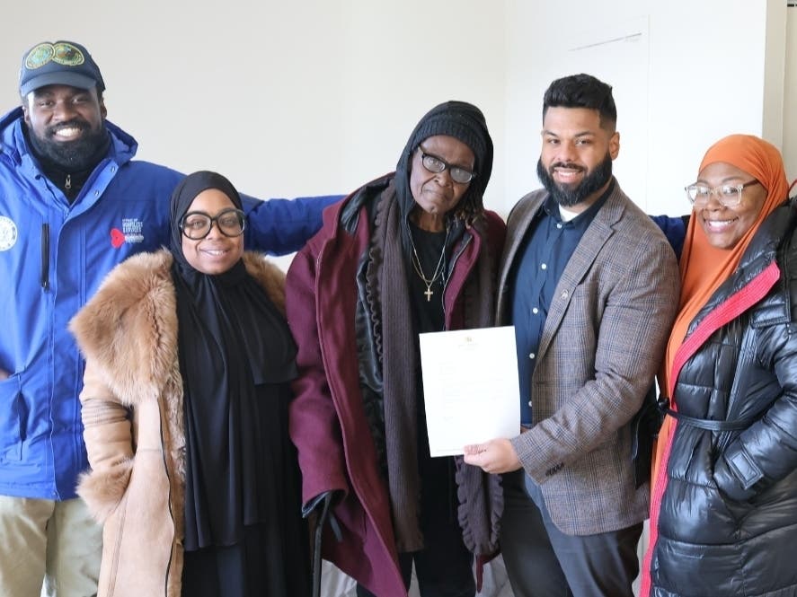 According to Newark officials, 200 public housing units in the city have been earmarked for transitional housing, which will be open to people experiencing chronic homelessness.