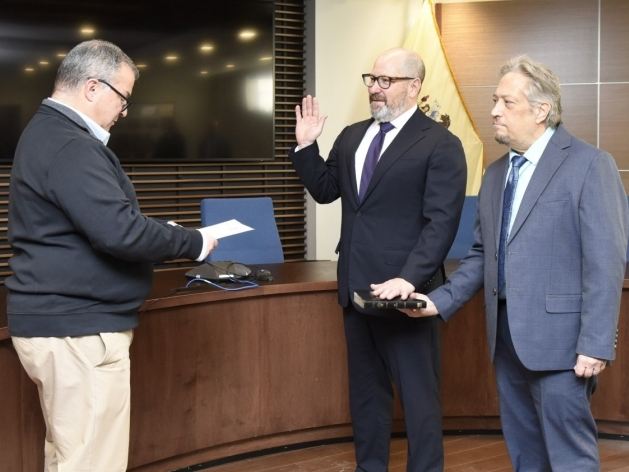 Joshua Zielinski of Montclair is sworn in as the newest member of the Passaic Valley Sewerage Commission.
