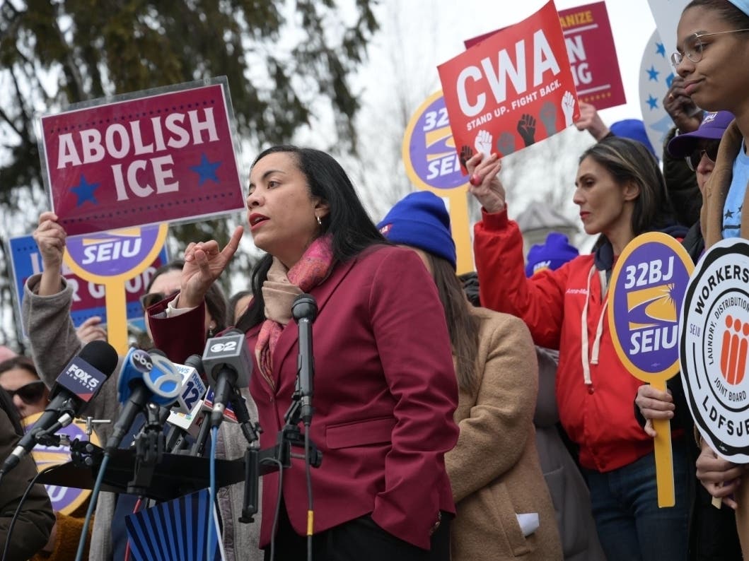 Analilia Mejia holds a campaign rally in Essex County, New Jersey. The Associated Press called the Democratic special primary election in NJ-11 in her favor on Feb. 12, 2026.