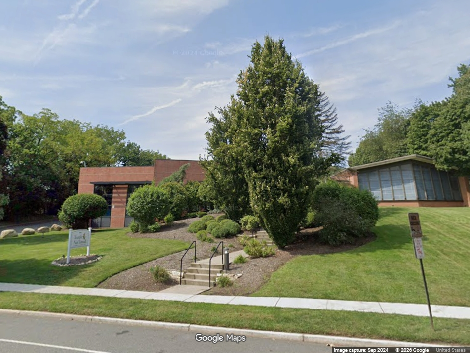 Bloomfield police responded to Temple Ner Tamid on March 26, 2026 after getting a report about a person with a firearm inside the building. Officers determined that the person was an armed security guard for the temple.