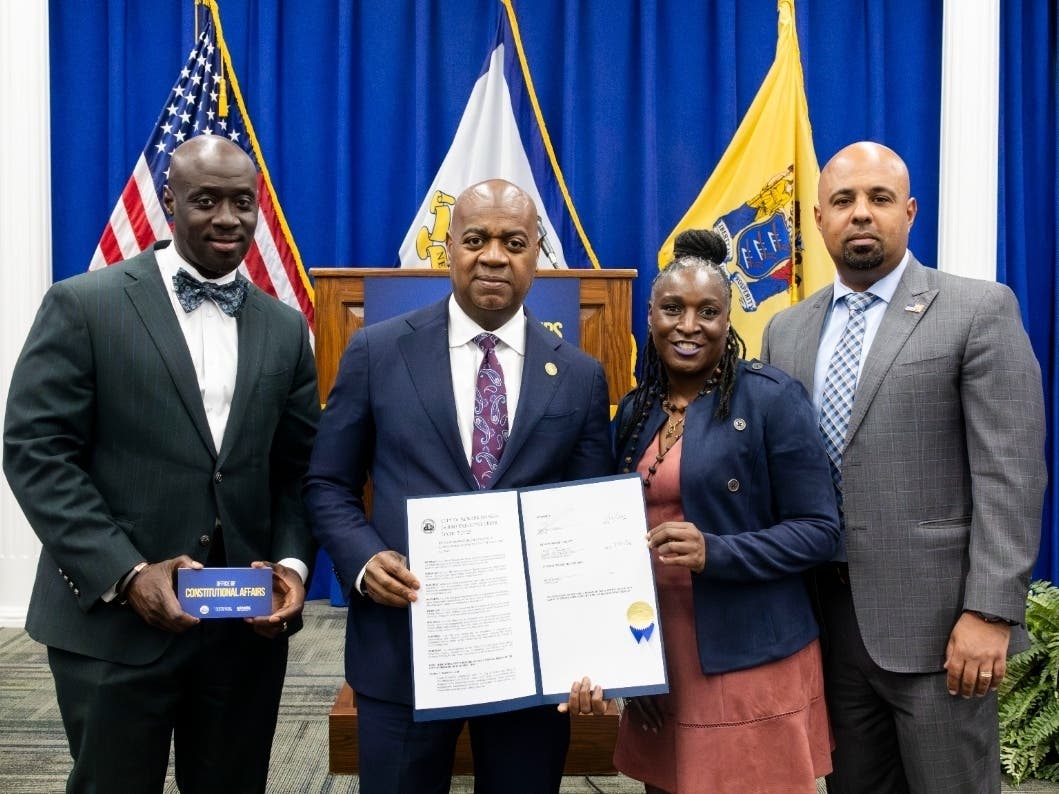 Newark Mayor Ras Baraka signed an executive order that creates a new city department on May 21, 2026: the Office of Constitutional Affairs.