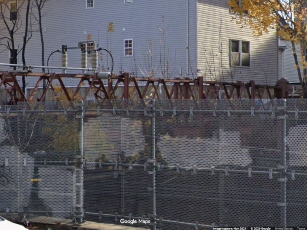 Man Shocked To Death After Touching NJ Transit Train Track Wire: Authorities