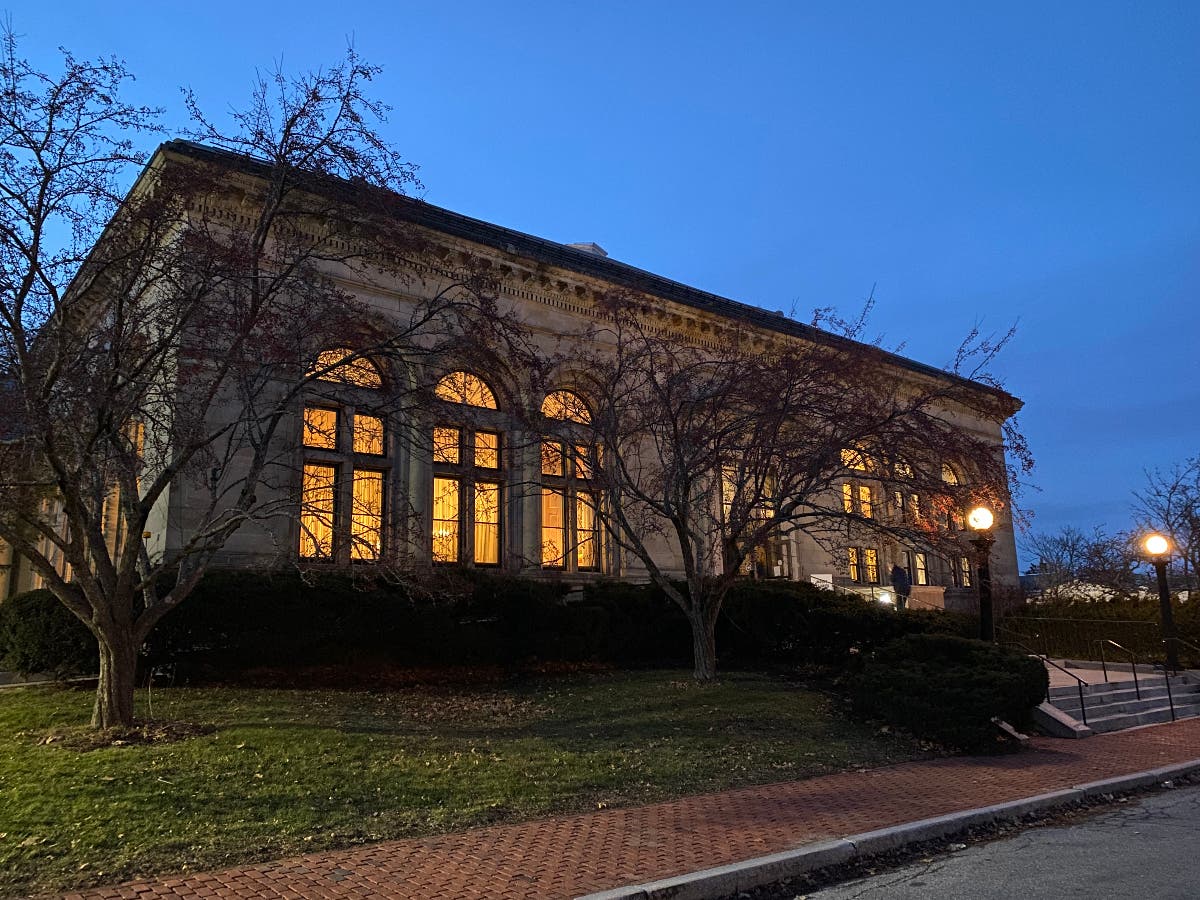 News small post card thumbnail