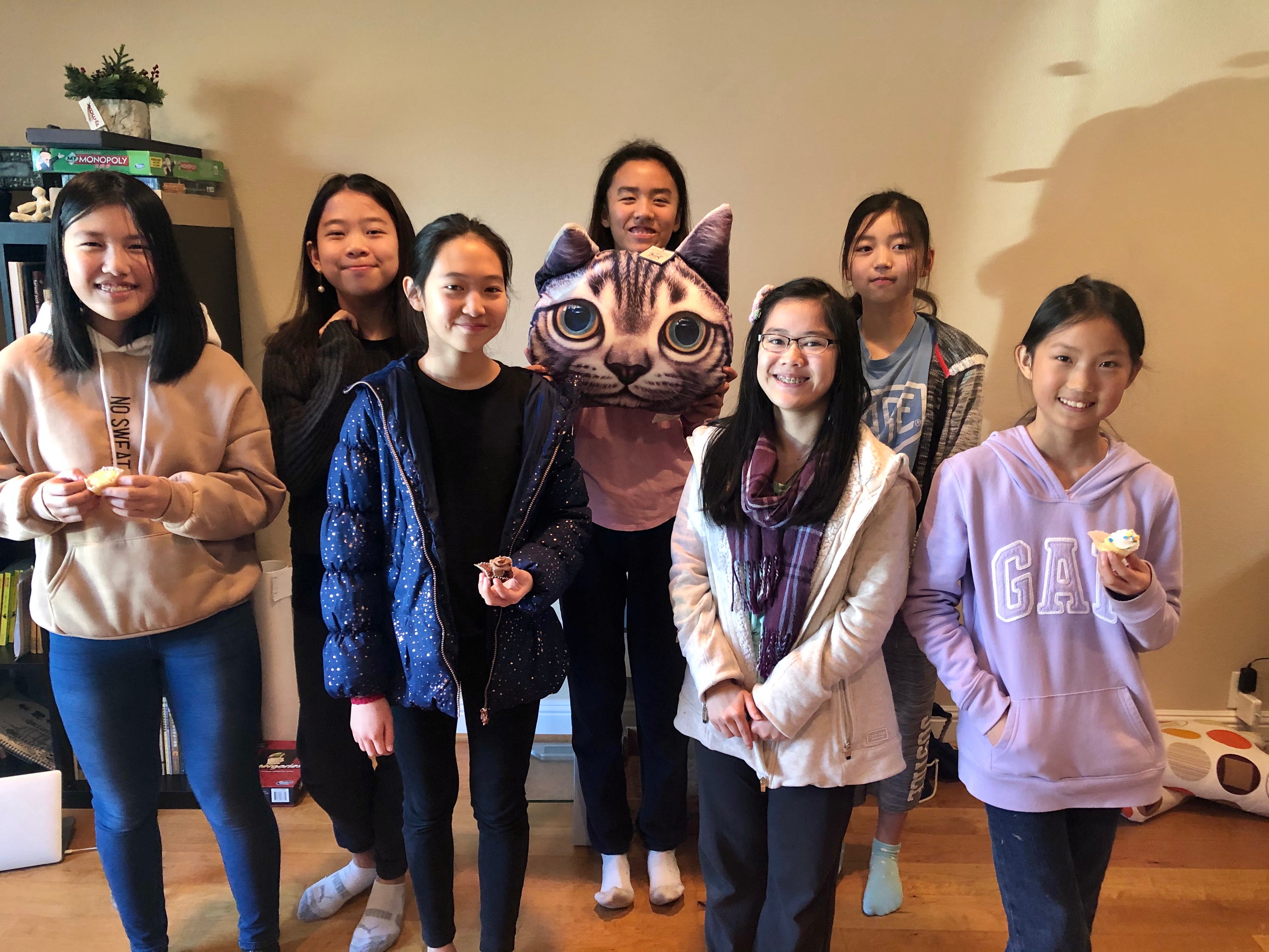 Lapis Lazuli Art Club Team