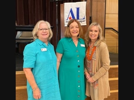 Assistance League Diablo Valley President Arlita Smith (c) and Operation School Bell VP Carol Parkhurst (l) welcome Beth Bottorff, Coordinator Employment and Human Services Department of Contra Costa County.