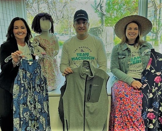 Broadway Plaza Senior Property Manager Shelly Dress, Administrative Assistant Danny Sanchez and Senior Marketing Manager Tracy Dietlein again shared their display insights for the Women’s Clothing Event.