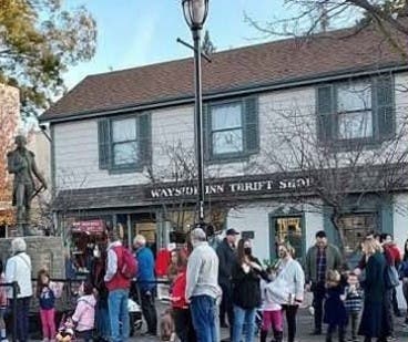 In past years, shoppers typically have arrived early and waited patiently while under the watchful eye of Marquis d’Lafayette.