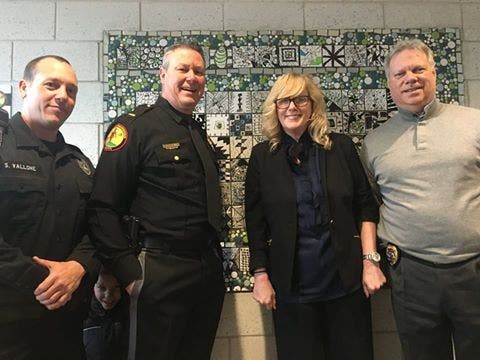 News small post card thumbnail