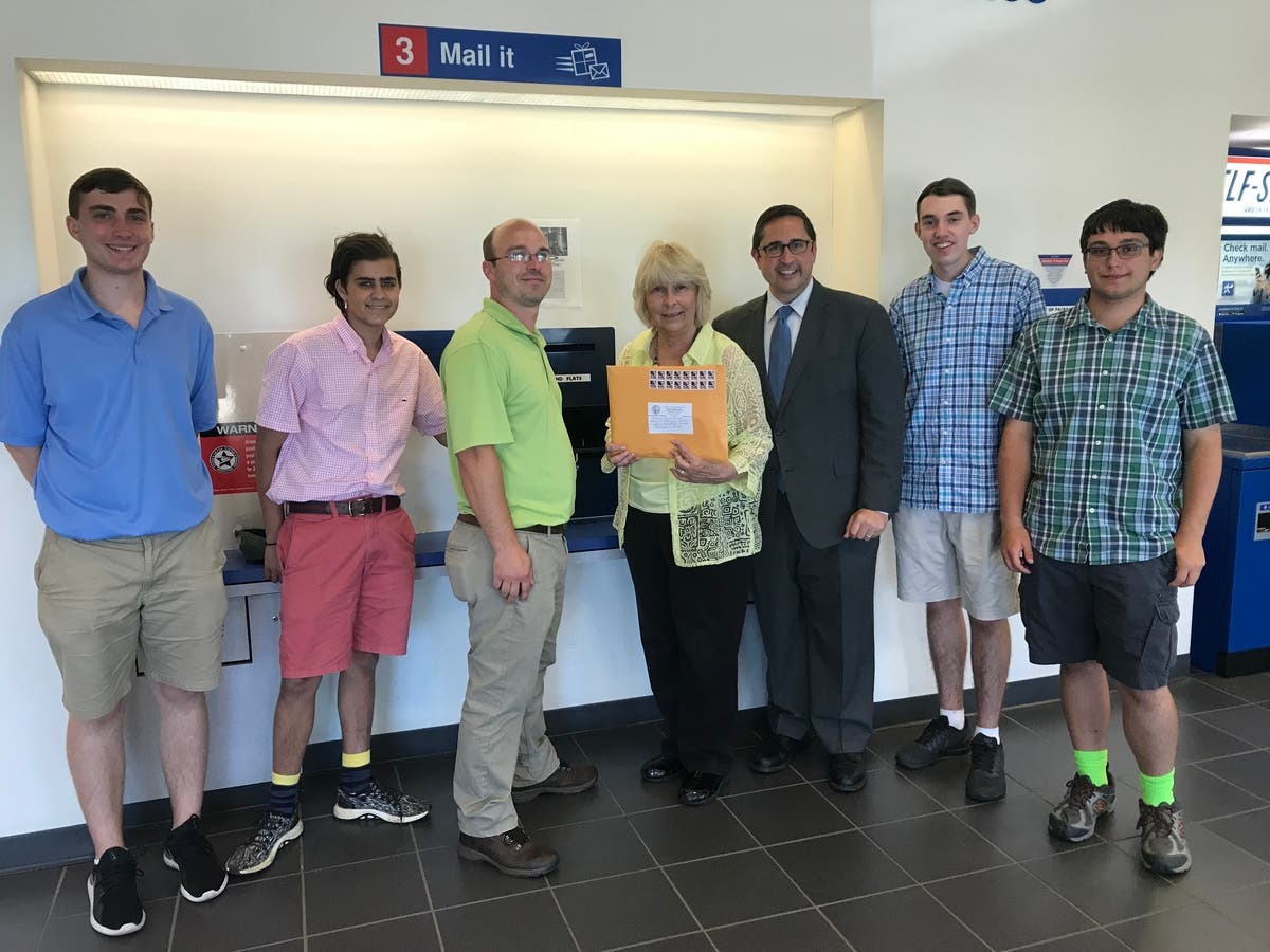 News small post card thumbnail