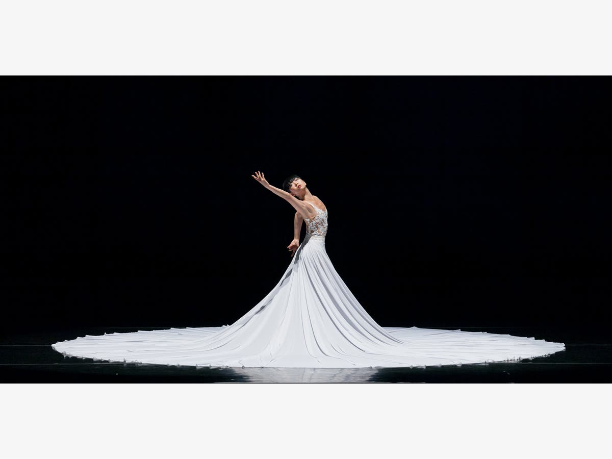 https://patch.com/img/cdn20/users/22859240/20190201/023843/styles/raw/public/processed_images/jessica_lange_dance-1549049677-2548.jpg