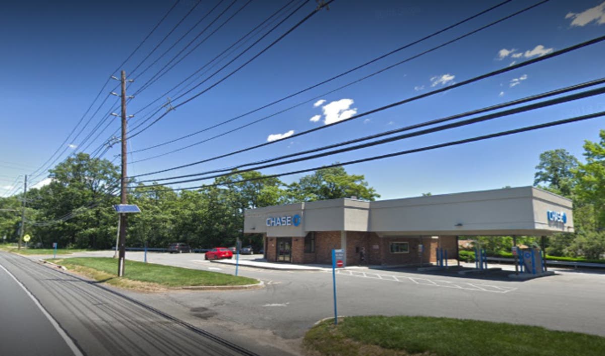 Man Admits To Robbing North Brunswick Bank Last February East