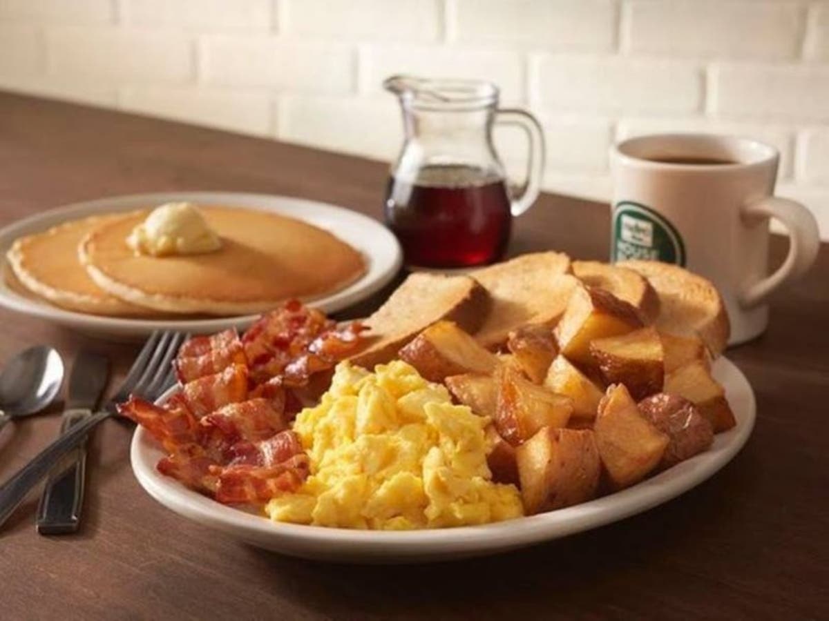 Metro Diner at 269 Rt. 18 in East Brunswick officially opened their doors for business at 7 a.m. Tuesday.