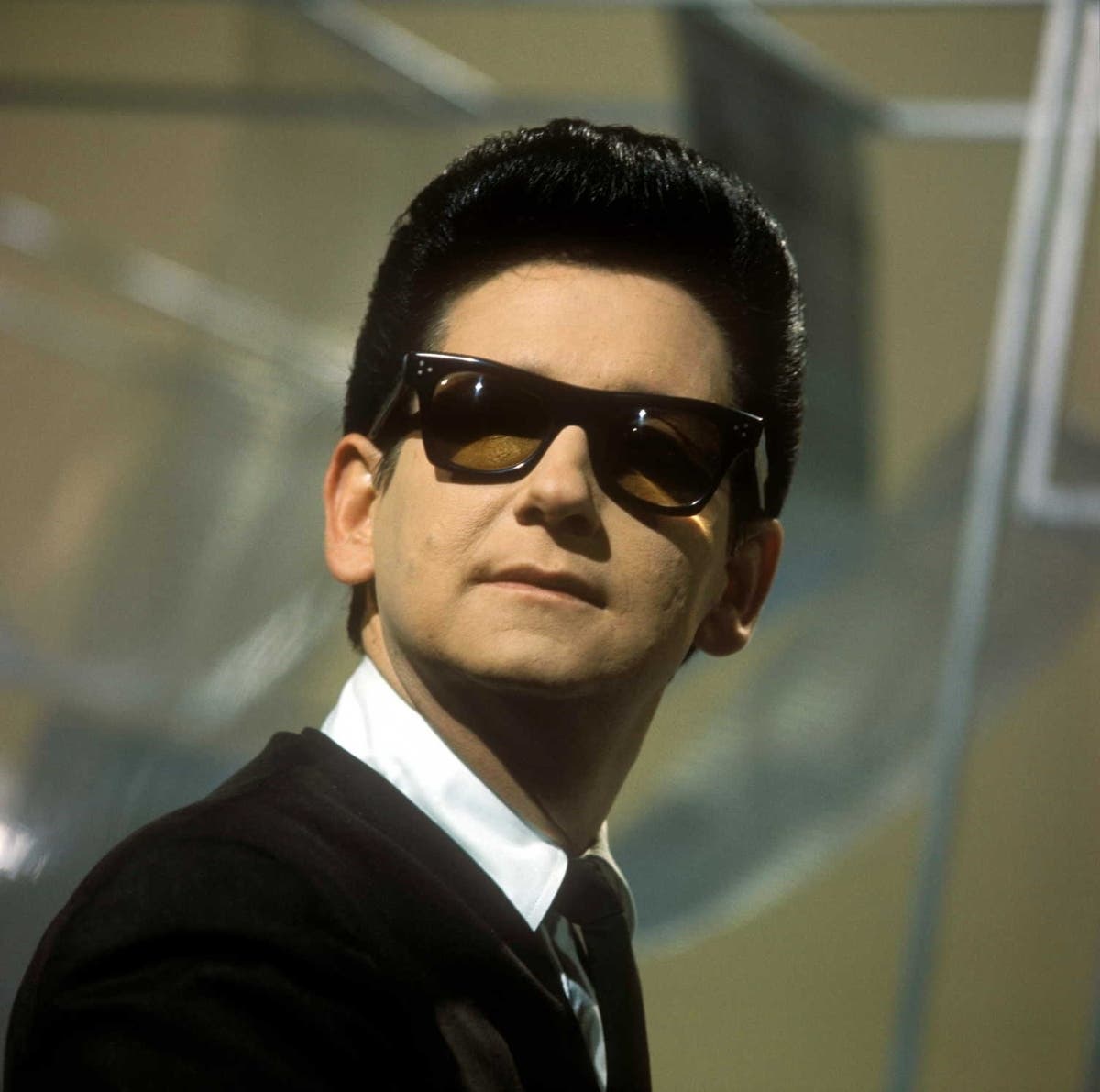 https://patch.com/img/cdn20/users/22870800/20191024/112311/styles/patch_image/public/191112-royorbison-promo-007___24111620041.jpg