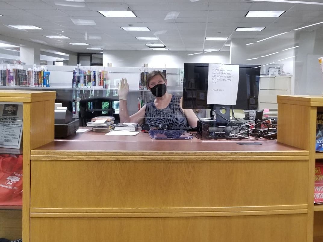 News small post card thumbnail