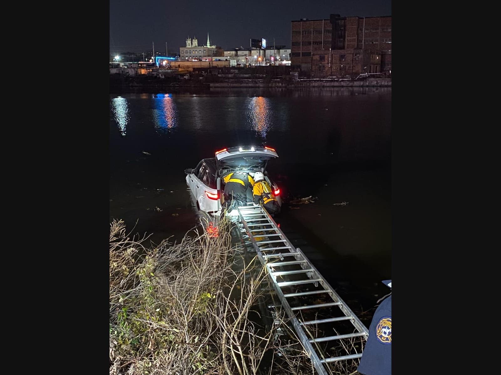 SUV Drives Into Passaic River In Kearny, Driver Rescued | Secaucus, NJ ...
