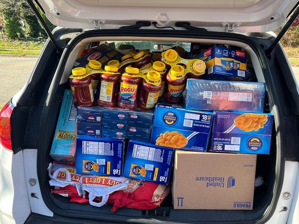 Woodbridge Hindu Group Donates 13 000 Pounds Of Food Woodbridge NJ Patch woodbridge-hindu-group-donates-13-000-pounds-of-food-woodbridge-nj-patch