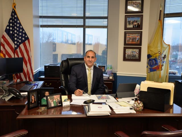 Woodbridge's Longtime Business Administrator Vito Cimilluca Retires ...