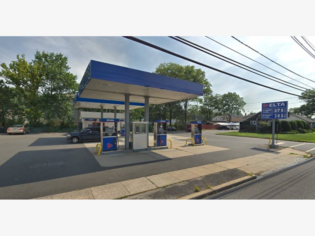 Up to 200 gallons of fuel spilled into the Middlesex Reservoir after a Clark gas station tank was overfilled on Saturday