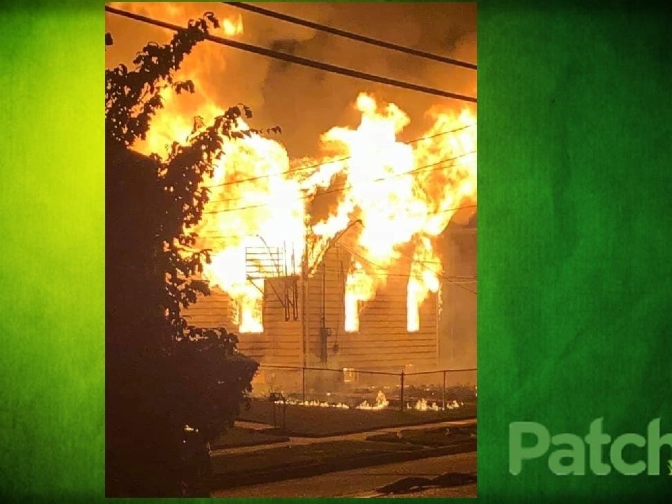 https://patch.com/img/cdn20/users/22871539/20190801/010341/styles/patch_image/public/linden-fire___01124816935.jpg