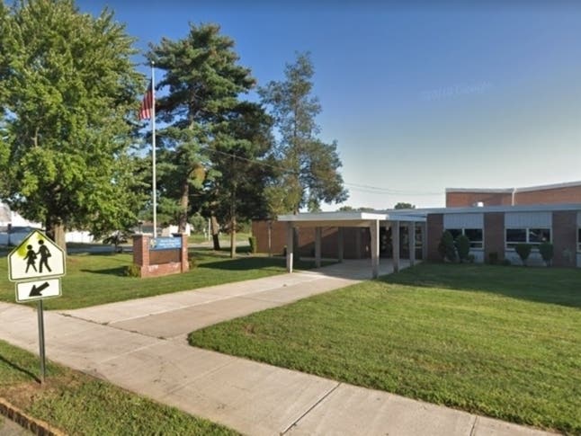 A Kenilworth school was placed on lockdown Monday morning following a threat, police said. 
