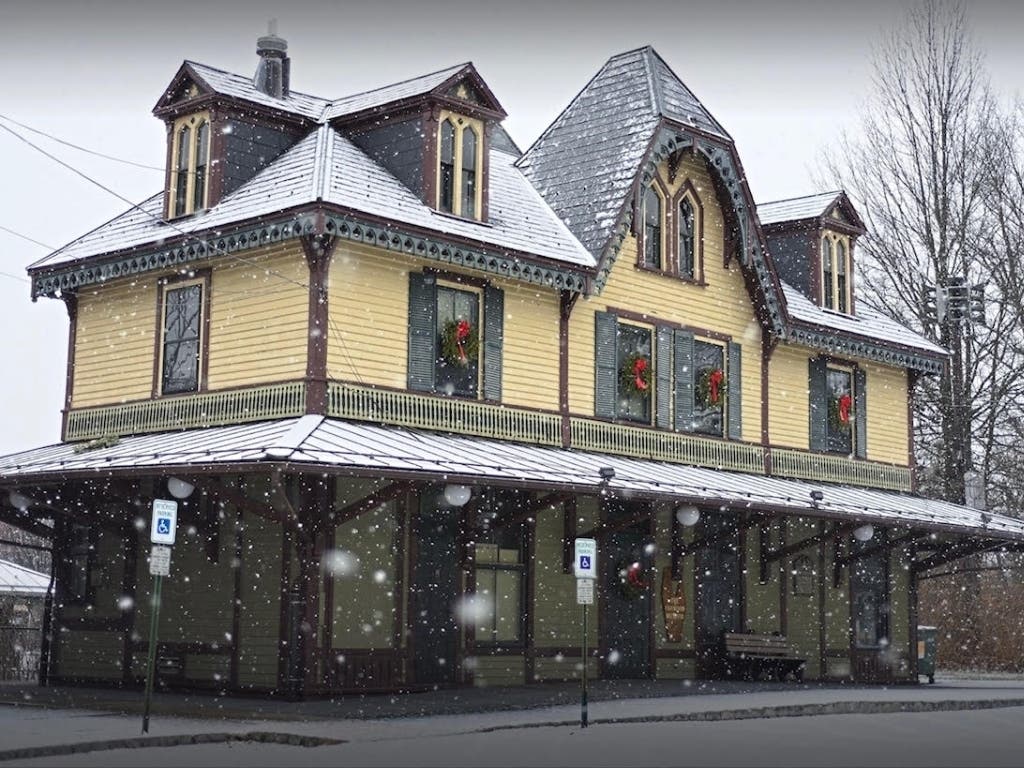 News small post card thumbnail