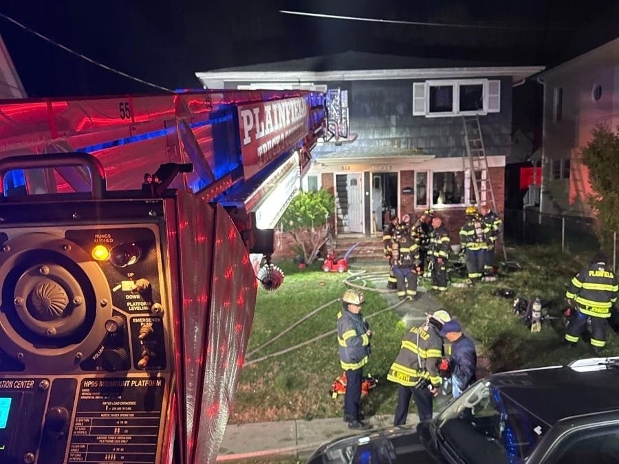At 9:20 p.m., the Plainfield and ﻿South Plainfield Volunteer Fire Department were called to a structure fire on the 300 block of McDowell Street.