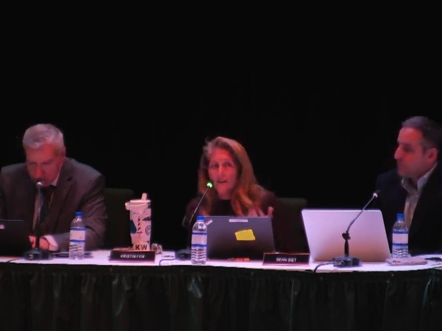 On Monday night, the Bernards Township Board of Education unanimously appointed Kristin Fox as Superintendent of Schools effective Sept. 1, 2026, and approved her contract through June 30, 2030.