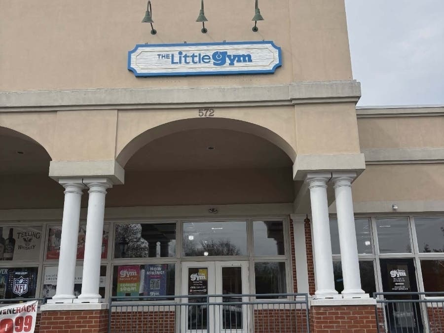 Cousins Tina Miraglia and Nicole Bednarski are preparing to open a new children’s gym in Basking Ridge.