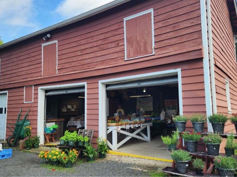 Bridgewater Storage Plan Makes More Revisions To Keep Melick Farm Stand At Route 28 Site