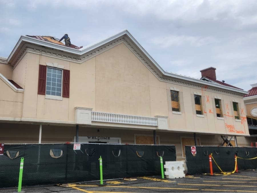 Sprouts Farmer's Market is opening at the Somerset Shopping Center in Bridgewater.